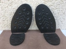 Ancienne paire semelles d'occasion Ancienne paire semelles d'occasion  Arinthod