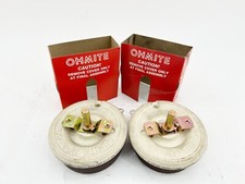 Novo Lote de 2 Potenciômetros de Reostato Ohmite RE-19607 0323A 25000OHMS comprar usado Novo Lote de 2 Potenciômetros de Reostato Ohmite RE-19607 0323A 25000OHMS comprar usado  Enviando para Brazil
