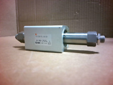 Cilindro pneumático sem haste acoplado magneticamente SMC NCY2B15L-0138 - Novo sem caixa comprar usado  Enviando para Brazil