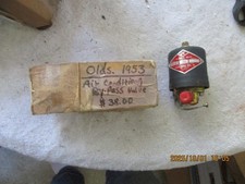 NOS 1953 OLDSMOBILE AIRE ACONDICIONADO VÁLVULA DE DERIVACIÓN PIEZA 5882741 segunda mano  Embacar hacia Mexico