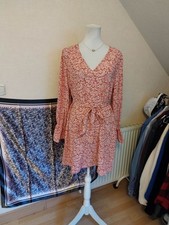 Robe rose fleurs d'occasion  Neauphle-le-Château