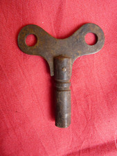 Clef clé horloge d'occasion  France