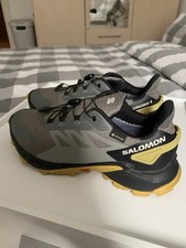 Rrp 140 salomon for sale  REDHILL