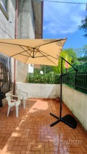 Tenda ombrellone esterno usato  Catanzaro