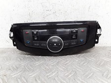 Commande chauffage nissan d'occasion  Elven
