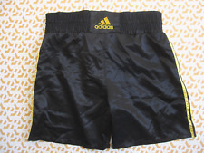 Short adidas nylon d'occasion  Arles