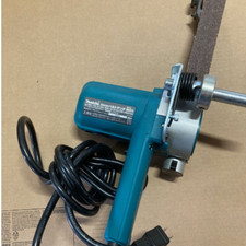 Makita 9031 belt d'occasion  Expédié en Belgium