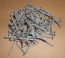 Chiodi clout zincati usato Chiodi clout zincati usato  Spedire a Italy