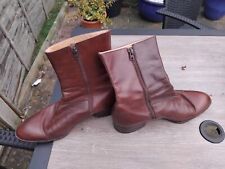 Stunning pair men for sale  MANCHESTER