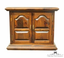 Ethan allen antiqued for sale  Harrisonville