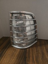 Usado, Lanterna traseira lateral direita Mercury Mountaineer 2006 - 2010 fabricante de equipamento original R4695 DW comprar usado Usado, Lanterna traseira lateral direita Mercury Mountaineer 2006 - 2010 fabricante de equipamento original R4695 DW comprar usado  Enviando para Brazil