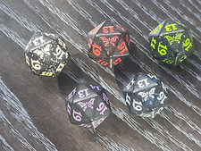 MTG, Duskmourn: House of Horror, Spindown D20 dados cada um (5 dados no total) comprar usado  Enviando para Brazil