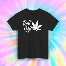Camiseta Roll Up | Camiseta Gráfica Cannabis Weed Leaf | P-5XL comprar usado Camiseta Roll Up | Camiseta Gráfica Cannabis Weed Leaf | P-5XL comprar usado  Enviando para Brazil