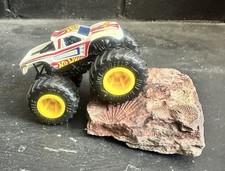 Hot Wheels Monster Jam Racing Monster Truck brinquedo fundido aros amarelos em escala 1/64 comprar usado  Enviando para Brazil