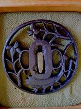 Tsuba sukashi sabre d'occasion  Noisy-le-Grand