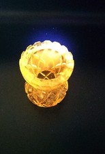 Vaso pequeno de vidro boêmio selênio cádmio, design bem conhecido dos anos 1960 feito à mão , usado comprar usado  Enviando para Brazil