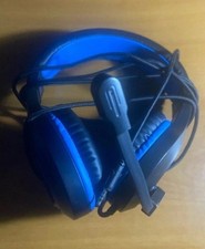 Cuffie gaming usato  Visciano
