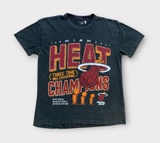 Camiseta Abercrombie & Fitch Miami Heat Masculina Tamanho Grande Preta Manga Curta NBA comprar usado  Enviando para Brazil
