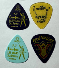 Lote #5 de palhetas de guitarra CHEAP TRICK - RICK NIELSEN Las Vegas SGT. PEPPER's Paris comprar usado  Enviando para Brazil