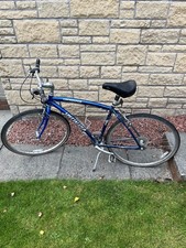 Specialized crossroads hybrid for sale  DUNFERMLINE