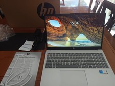 Notebook portatile 12ª usato  Andria