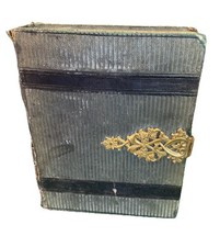 Antique 1800s Era Pocket Embossed Leather Photo Album with Brass Clasp 36 Pages comprar usado  Enviando para Brazil
