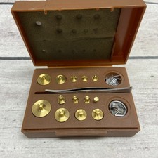 Conjunto de peso de calibração boticário métrico Torbal 50g a 10mg com pinça estojo comprar usado Conjunto de peso de calibração boticário métrico Torbal 50g a 10mg com pinça estojo comprar usado  Enviando para Brazil