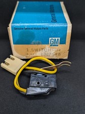 NOS 1964 BUICK COM TRANSMISSÃO AUTOMÁTICA ST300 INTERRUPTOR OCIOSO LENTO LESABRE ESPECIAL comprar usado NOS 1964 BUICK COM TRANSMISSÃO AUTOMÁTICA ST300 INTERRUPTOR OCIOSO LENTO LESABRE ESPECIAL comprar usado  Enviando para Brazil