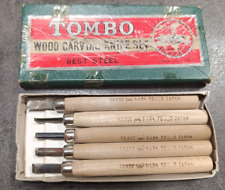Tombo wood carving usato  Italia