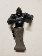 Brinquedo KFC Bucket Head Chicky Meal - 2005 King Kong Gorilla Twister Gripper comprar usado  Enviando para Brazil