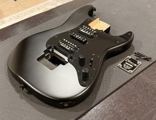 Pro refinished satin d'occasion  Expédié en Belgium