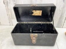 Metal carry case for sale  Comanche