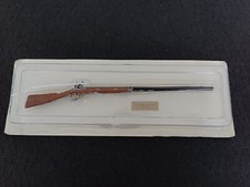 Usado, Miniatura de espingarda de caça do século XIX - Réplica de chumbo Hachette - Na caixa comprar usado  Enviando para Brazil