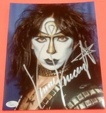 Usado, Foto autografada 8x10 do KISS (VINNIE VINCENT)!! JSA/COA comprar usado  Enviando para Brazil
