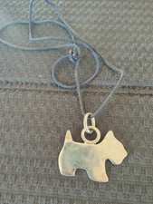 Collier pendentif chipie d'occasion  Domène