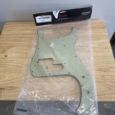 Genuíno Fender '63 Pure Vintage Precision/P-Bass Pickguard, 13 furos - VERDE PERFEITO comprar usado  Enviando para Brazil