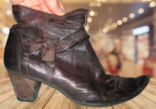 Bottines cuir marron d'occasion Bottines cuir marron d'occasion  Fonsorbes