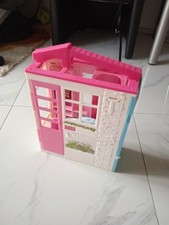 Bambola barbie case usato  Italia