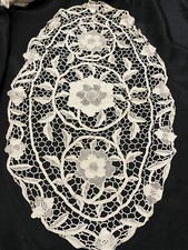 Antique lace placemat d'occasion  Expédié en Belgium