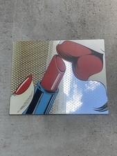 IKEA Finnsjon Szminka AZZOPARDI Usta Nowoczesny Pop Art Saturday Glam *Zadrapania na sprzedaż  Wysyłka do Poland