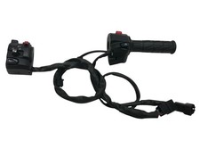 Commodo droit gauche d'occasion Commodo droit gauche d'occasion  Vitrolles