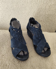 Antelope collection women for sale  Columbia