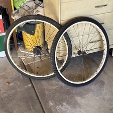 Vintage schwinn bike for sale  Geneva