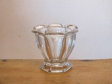 Antique molded glass d'occasion  Expédié en Belgium