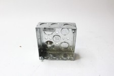 (7 peças) Steel City caixa quadrada soldada metálica 1-1/2" profundidade x 4" 521511234EWGB  comprar usado (7 peças) Steel City caixa quadrada soldada metálica 1-1/2" profundidade x 4" 521511234EWGB  comprar usado  Enviando para Brazil