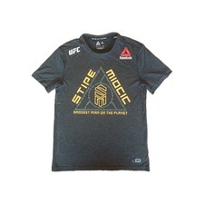 Stipe miocic reebok d'occasion  Expédié en Belgium