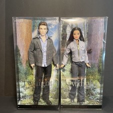 Twilight barbie dolls usato  Spedire a Italy