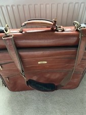 Leather suit carrier for sale Leather suit carrier for sale  NEWARK