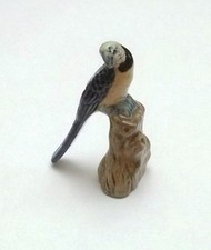 Magnifique perroquet porcelain d'occasion  Pézenas