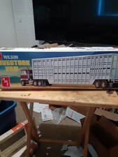 125th scale livestock for sale  Lakeshore